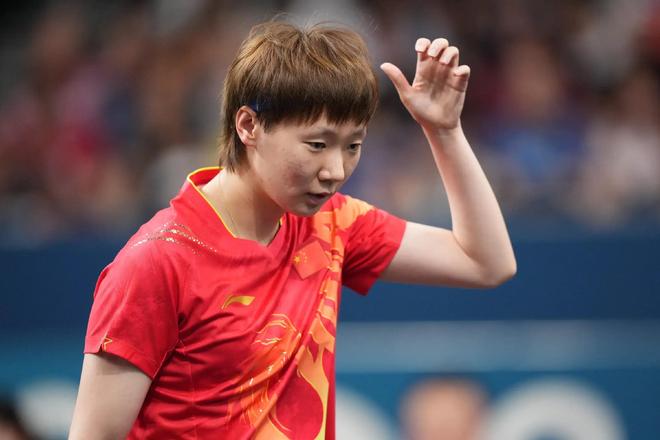 飞翼官宣:中锋李月汝接受资质报价 新赛季重返球队征战WNBA