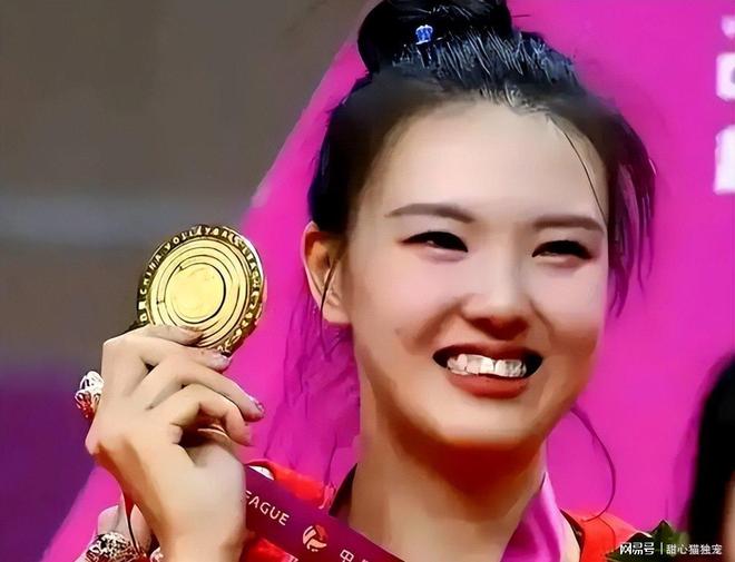 森林狼7人上双大胜魔术:华子23中5低迷 小瓦18+6失误+6犯规
