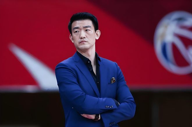 全市场:米兰盯上马兹拉维,阿莫林主要看中他的多面性