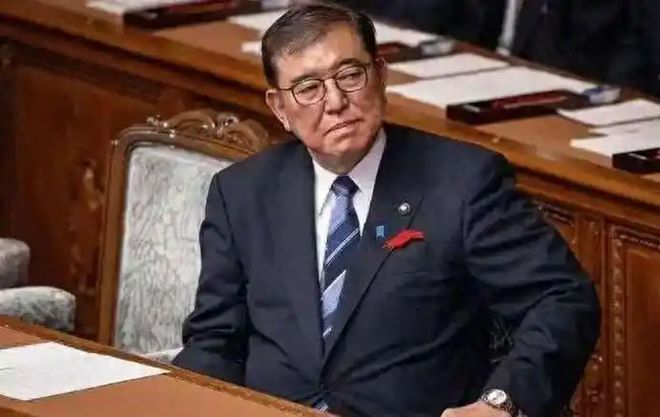 伊埃拉复仇帕克斯后成多伦多甜蜜烦恼,莱巴获胜被调侃像开盲盒