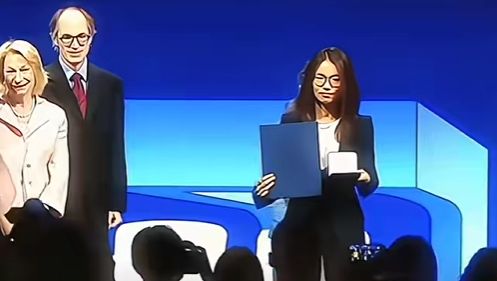 青春对决获胜,门希克成05后大满贯四强第一人!
