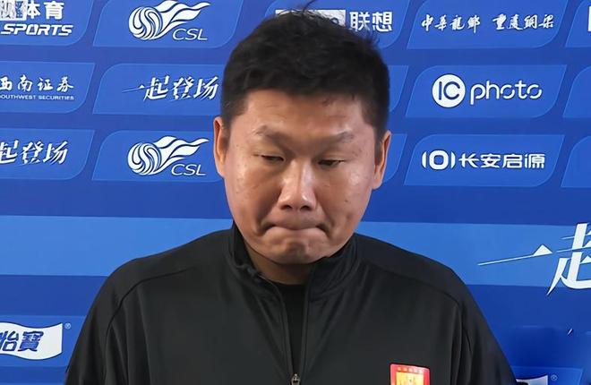 记者:马克西招募詹姆斯加盟76人时反复多次致电游说