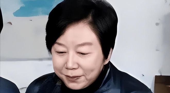 库里接班人风光不再!鹈鹕大甩卖普尔千万合同,只为给新帅补强